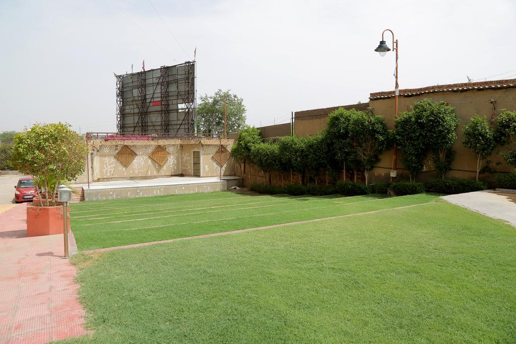 Resortharekrishnaorchid Vrindavan Exterior photo
