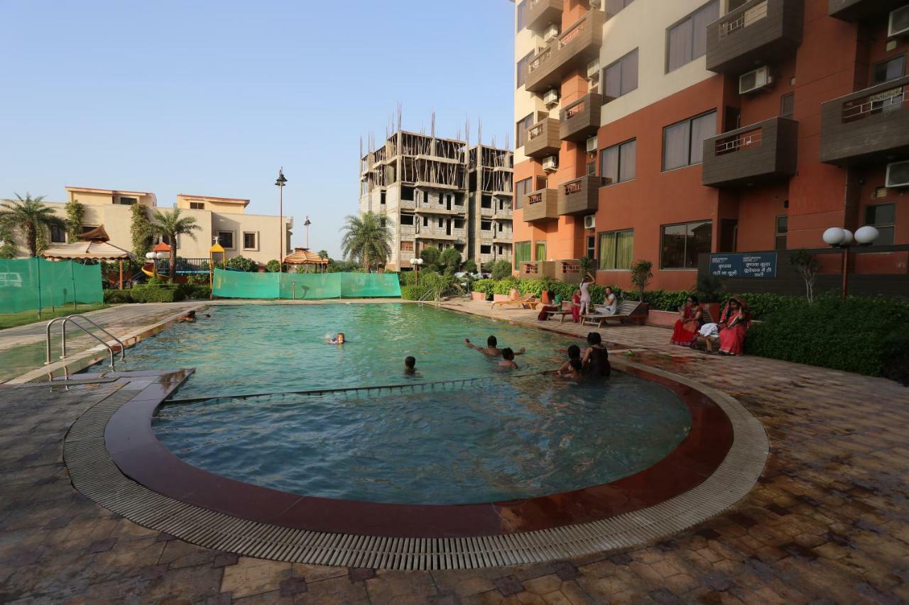 Resortharekrishnaorchid Vrindavan Exterior photo